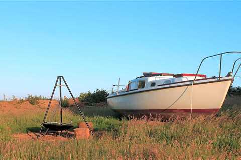 GLAMPING | Sea Spray – Discover This Quirky Glamping Hidden Gem in North Devon