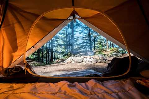 CAMPING TIPS | Underrated Items to Bring with You on a Camping Trip