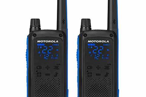 Motorola Talkabout T800 Two-Way Radios, 2 Pack, Black/Blue - The Camping Companion